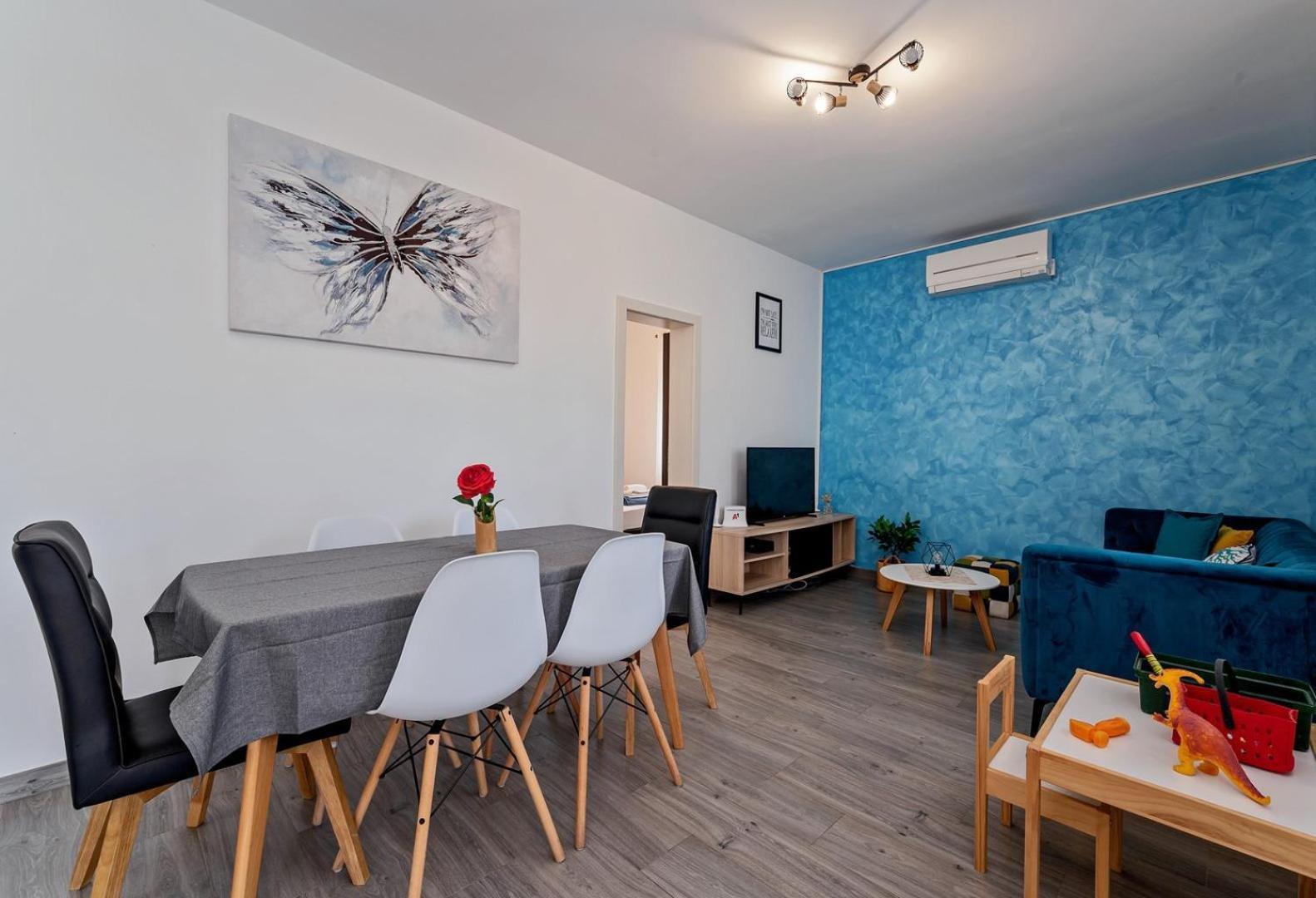 Sea Flower Beachfront Villa Sevid Extérieur photo
